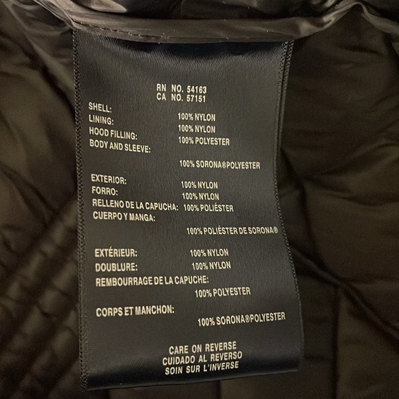 Tommy Hilfiger Puffy Jacket - NWOT - Picture 13 of 13